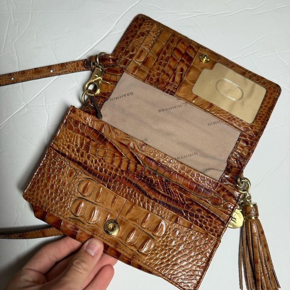 Brahmin Brown Crossbody Bag Crocodile Gold Hardware Satchel Tassel - Picture 9 of 15
